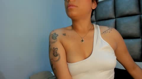 Snapshot of hellen__smith_ chatting on 09-12-25, 01:44 hellen__smith_ online show from 09-12-25, 01:44