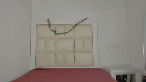 Snapshot of hellen__smith_ chatting on 11-08-25, 04:45 hellen__smith_ online show from 11-08-25, 04:45