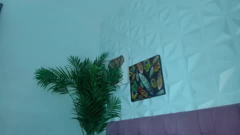 hellen     online show from 02-04-26, 07:09