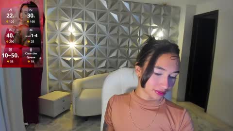 Hellen online show from 05-30-26, 12:46