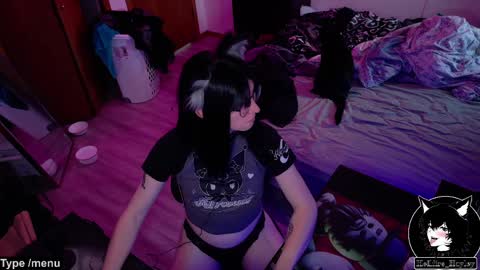 Hayley online show from 04-10-26, 01:55