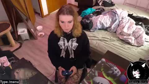 Snapshot of hellfire_girl chatting on 04-26-26, 08:50 Hayley online show from 04-26-26, 08:50