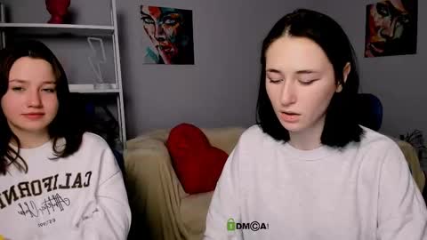 Helli online show from 03-04-25, 01:28