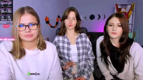 Helli online show from 10-29-25, 08:21