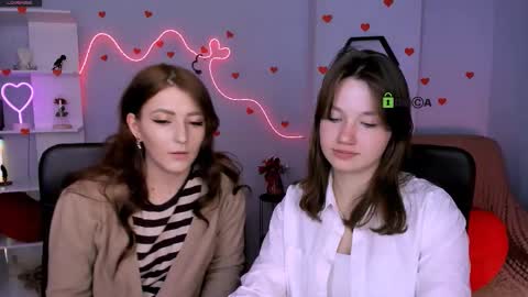 Helli online show from 03-21-26, 08:45