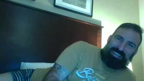 hellobunbunx0 online show from 09-24-25, 08:56