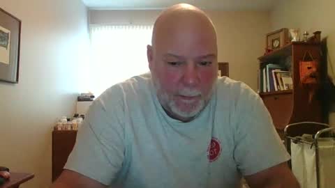 Snapshot of helloforfun111 chatting on 02-17-25, 01:32 helloforfun111 online show from 02-17-25, 01:32