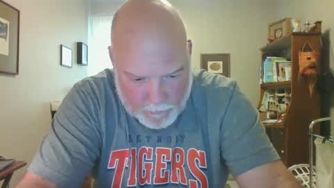 Snapshot of helloforfun111 chatting on 10-07-25, 08:06 helloforfun111 online show from 10-07-25, 08:06