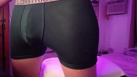 HeyImLeo online show from 03-24-26, 05:23