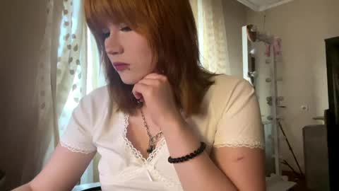 hellokinki online show from 05-31-26, 04:14