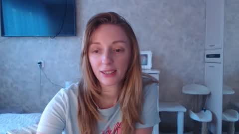 Snapshot of hellokittykaty chatting on 02-06-26, 06:29 Victory online show from 02-06-26, 06:29