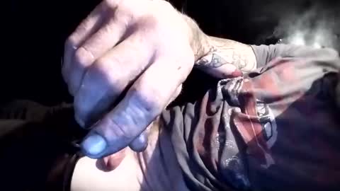 Hennessee online show from 10-05-25, 01:42