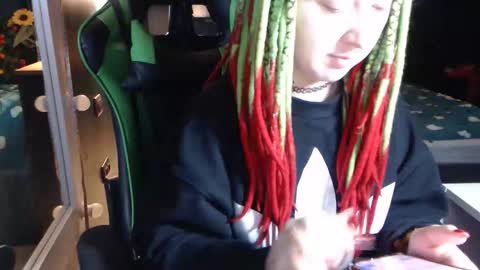 Hentaishiing online show from 04-18-26, 06:23