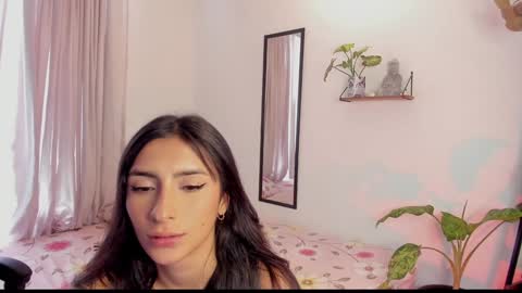 Snapshot of hera_069 chatting on 02-02-25, 09:23 Hello I am Valentina independent Colombian model I love sensuality and pleasure welcome online show from 02-02-25, 09:23