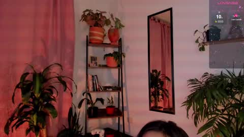 Snapshot of hera_069 chatting on 02-24-25, 11:21 Hello I am Valentina independent Colombian model I love sensuality and pleasure welcome online show from 02-24-25, 11:21