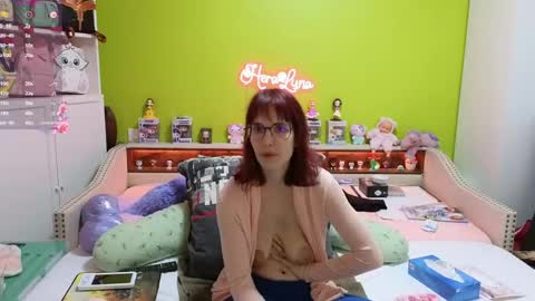 HeraLuna  online show from 04-14-26, 07:53