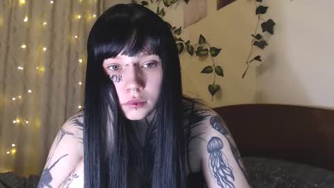 Snapshot of herbal_helpmepls chatting on 12-07-24, 09:44 dirty Diana online show from 12-07-24, 09:44