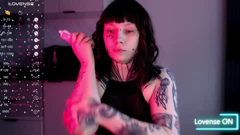 Snapshot of herbal_helpmepls chatting on 01-10-25, 11:33 dirty Diana online show from 01-10-25, 11:33