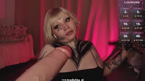 Snapshot of herbal_helpmepls chatting on 09-26-25, 06:45 dirty Diana online show from 09-26-25, 06:45