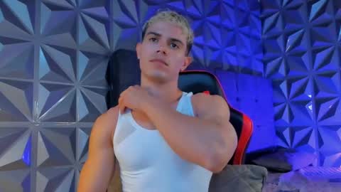 Snapshot of hercules_12345 chatting on 06-03-26, 04:59 Hercules online show from 06-03-26, 04:59