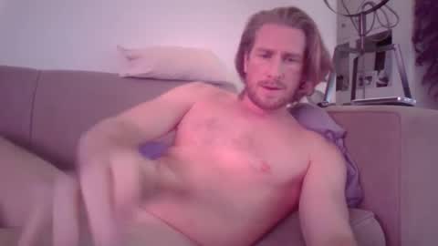 hereforit310 online show from 12-10-24, 09:43