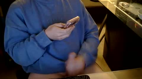 Snapshot of heretopleaseyou446029 chatting on 07-06-26, 04:42 heretopleaseyou446029 online show from 07-06-26, 04:42