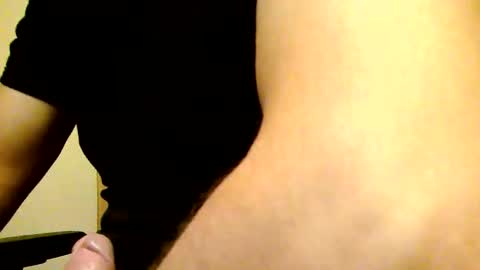 Snapshot of heretost chatting on 11-28-25, 11:13 mr D online show from 11-28-25, 11:13