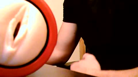 Snapshot of heretost chatting on 12-05-25, 11:41 mr D online show from 12-05-25, 11:41