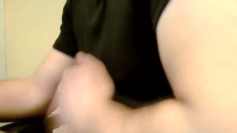 Snapshot of heretost chatting on 03-14-26, 05:40 mr D online show from 03-14-26, 05:40