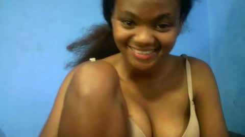 herisse01 online show from 04-21-26, 05:50