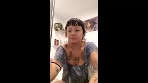 hermaioni77 online show from 05-11-26, 11:46