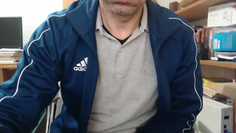 Snapshot of hero0111 chatting on 09-12-25, 08:58 hero0111 online show from 09-12-25, 08:58