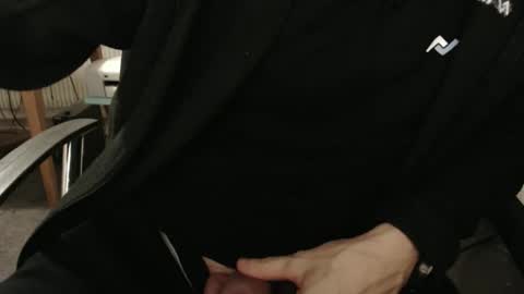 Snapshot of hero0111 chatting on 11-04-25, 05:45 hero0111 online show from 11-04-25, 05:45