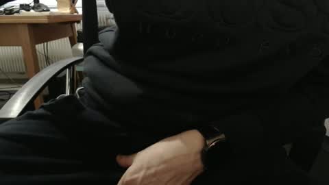 hero0111 online show from 03-26-26, 04:23