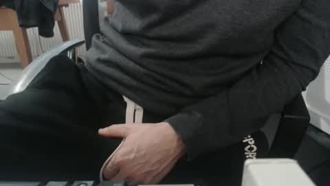 hero0111 online show from 04-14-26, 02:01