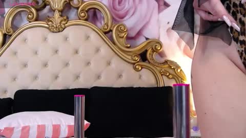 Hessy online show from 12-14-25, 07:25