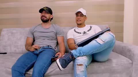 heteros men online show from 03-01-25, 04:33