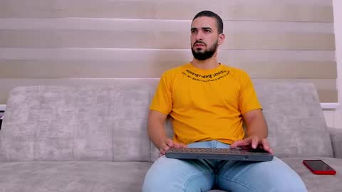 heteros men online show from 03-06-25, 01:14