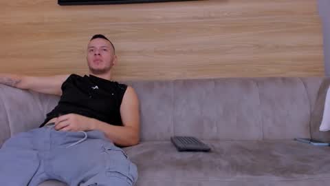 heteros men online show from 09-15-25, 07:47