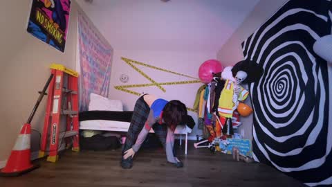 Snapshot of hexivu chatting on 09-21-25, 05:53 salem online show from 09-21-25, 05:53