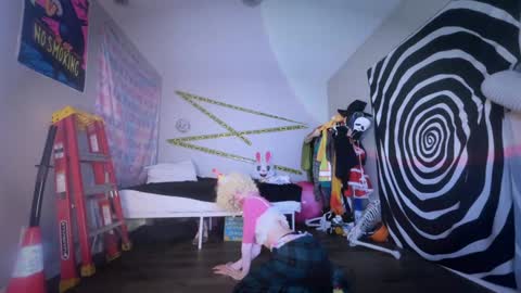 Snapshot of hexivu chatting on 10-02-25, 04:19 salem online show from 10-02-25, 04:19