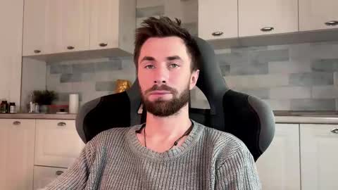 Snapshot of hey_arnold chatting on 02-03-26, 07:35 Arnold online show from 02-03-26, 07:35