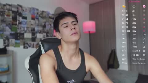 Snapshot of hey_cesard chatting on 11-10-25, 04:17 hey_cesard online show from 11-10-25, 04:17