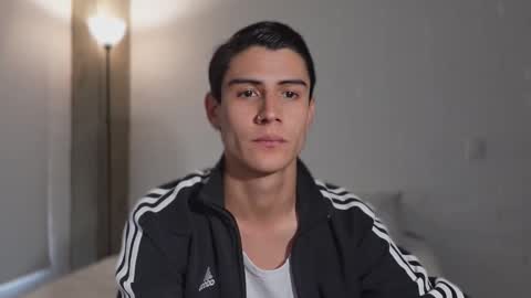 Snapshot of hey_cesard chatting on 02-02-26, 07:23 hey_cesard online show from 02-02-26, 07:23