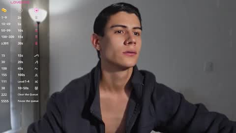 Snapshot of hey_cesard chatting on 02-07-26, 02:43 hey_cesard online show from 02-07-26, 02:43