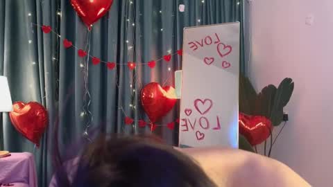 Snapshot of hey_herbal chatting on 02-11-25, 06:33 Audrey online show from 02-11-25, 06:33