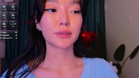 Snapshot of hey_herbal chatting on 02-17-25, 07:42 Audrey online show from 02-17-25, 07:42