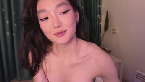 Snapshot of hey_herbal chatting on 03-11-25, 03:12 Audrey online show from 03-11-25, 03:12