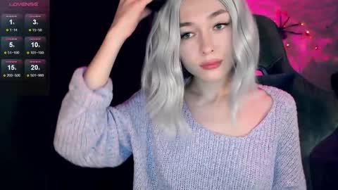  Nora  online show from 11-24-25, 01:38