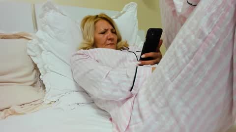 Heyheygrey online show from 03-09-25, 04:44